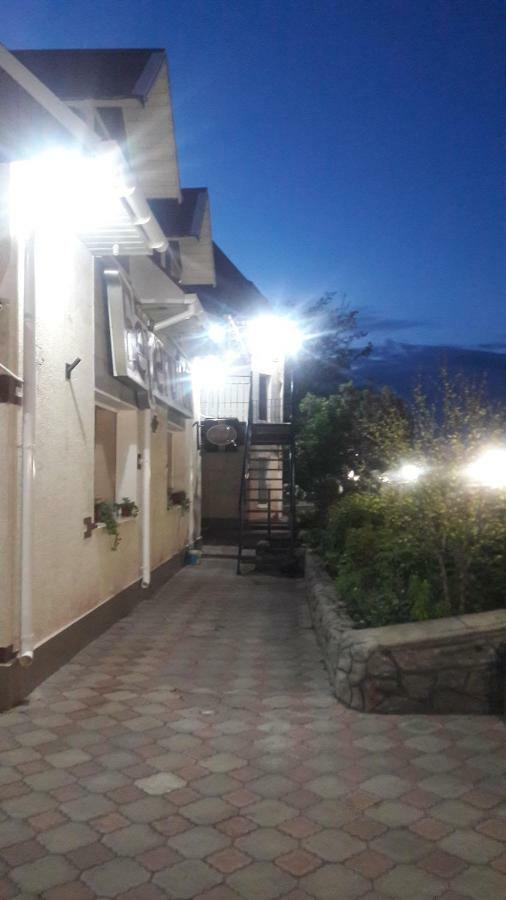 Motel Beregynya Yuzhnoukrainsk Exteriér fotografie